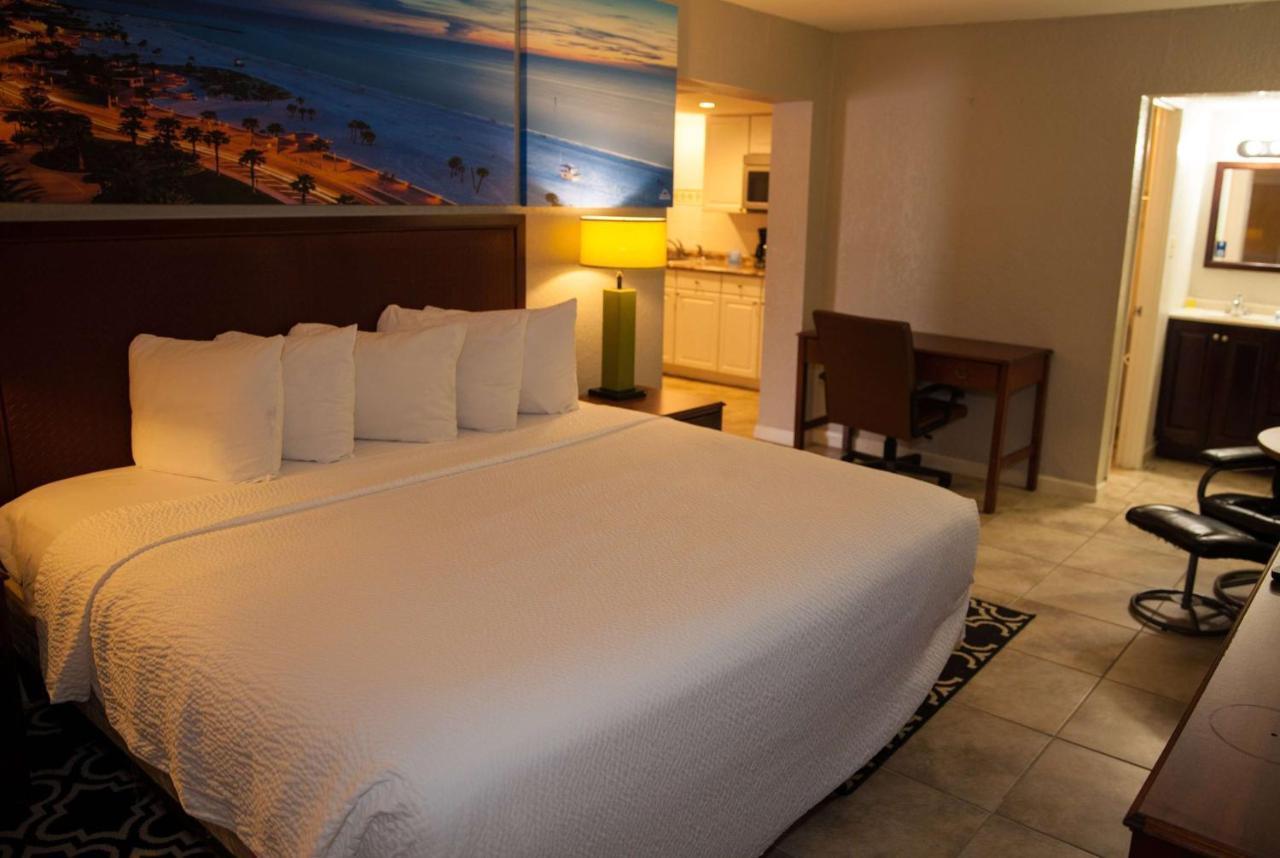 Days Inn By Wyndham Cocoa Cruiseport West At I-95/524 Luaran gambar