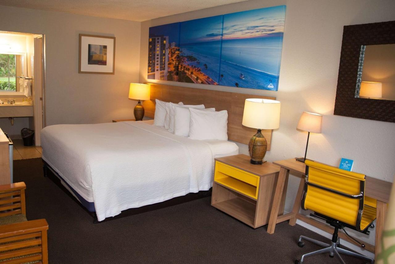 Days Inn By Wyndham Cocoa Cruiseport West At I-95/524 Luaran gambar